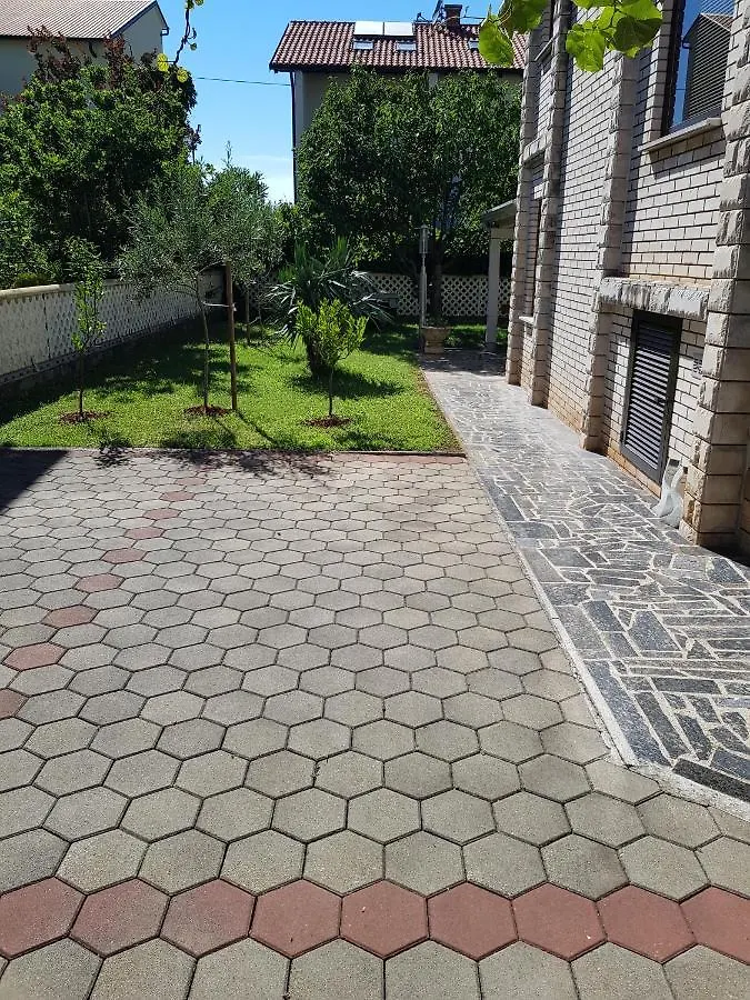 Hana Umag Apartment